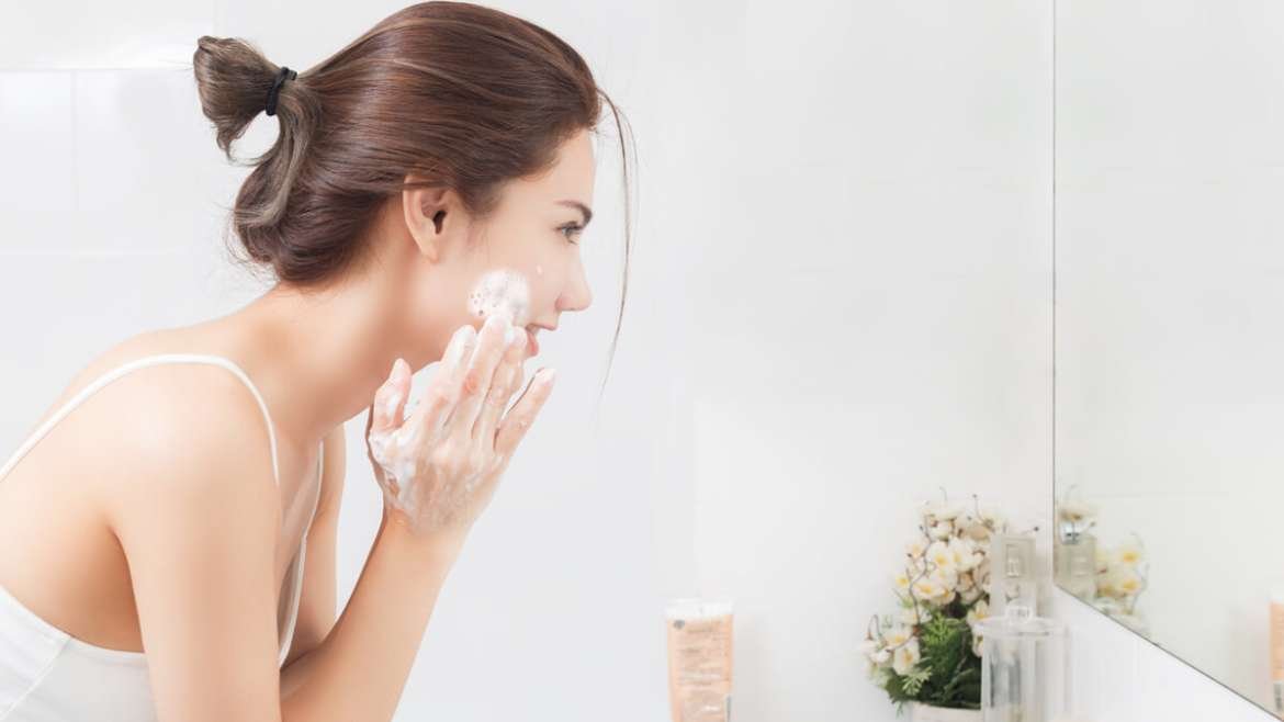 MOST COMMON MISTAKES IN SKINCARE